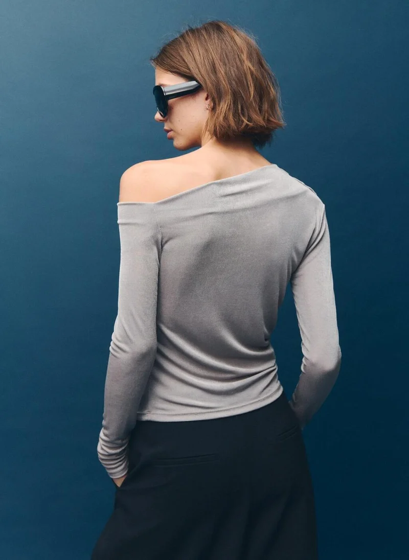 MANGO Asymmetrical long-sleeved t-shirt